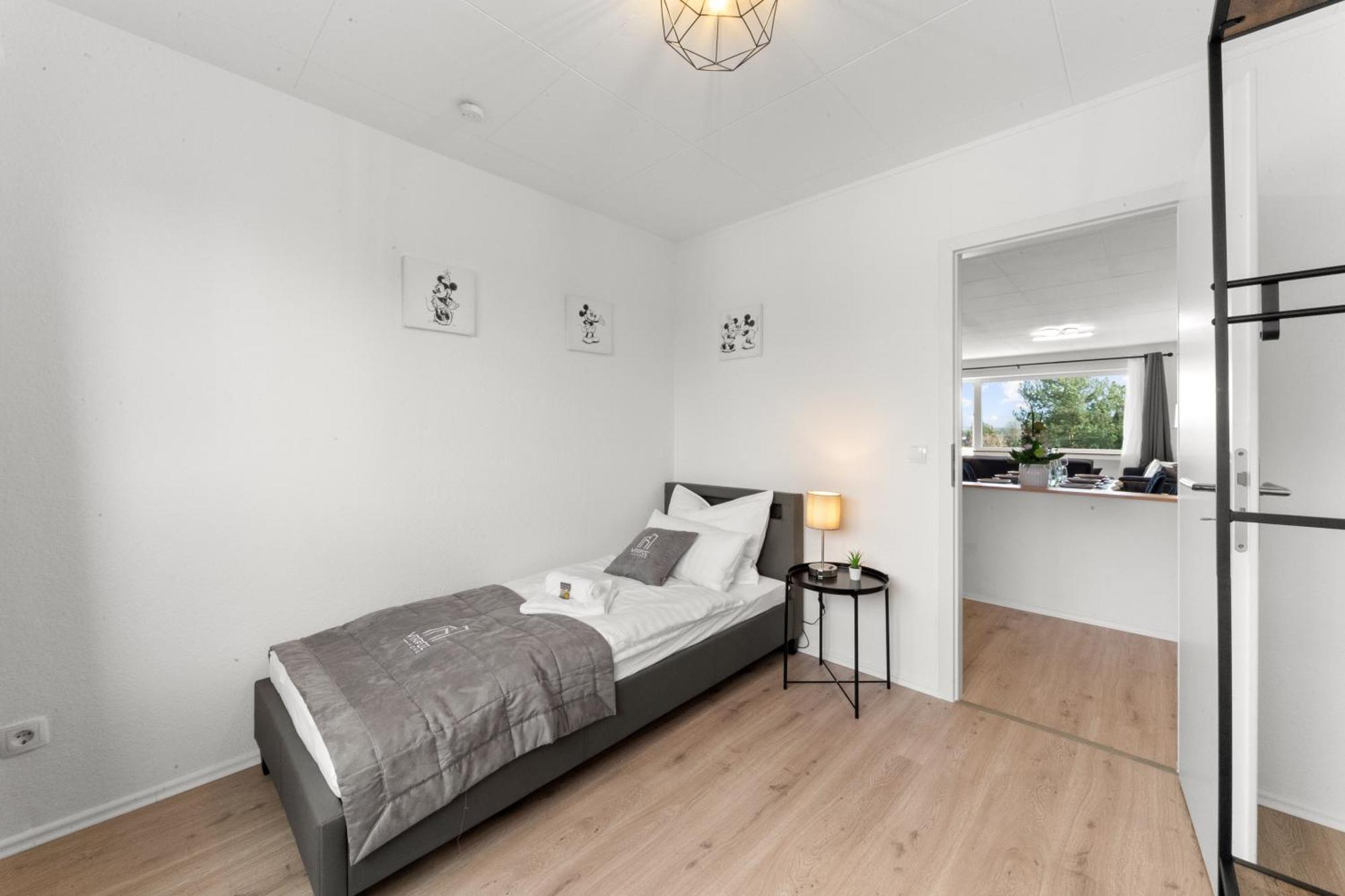 Vinful: Premium-Apartment Mit Balkon Und Parkplatz 뮬하임안더루 외부 사진