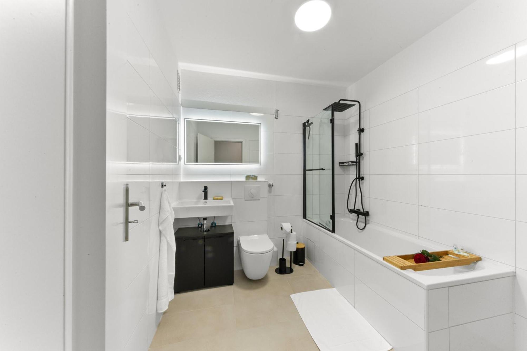 Vinful: Premium-Apartment Mit Balkon Und Parkplatz 뮬하임안더루 외부 사진