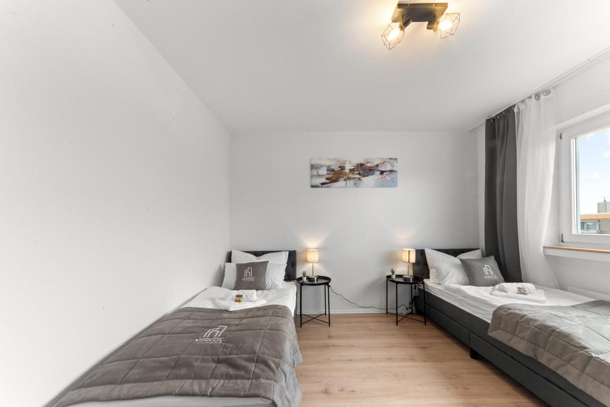 Vinful: Premium-Apartment Mit Balkon Und Parkplatz 뮬하임안더루 외부 사진
